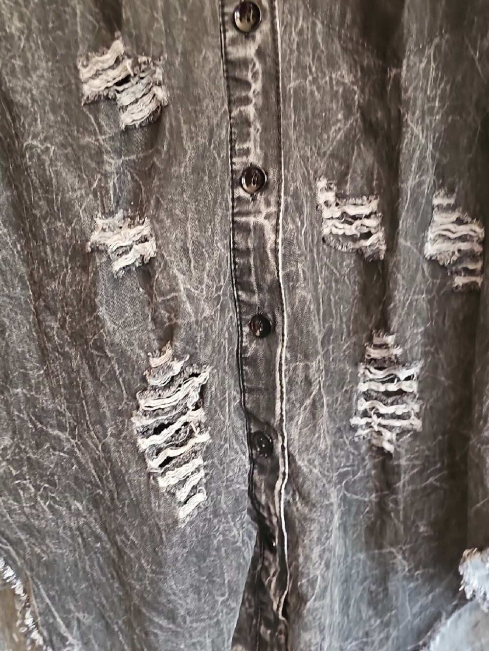 Thill Jeans Thou Shall Not Try Me Sarcastic Graphic Acid Wash Button-Up Top - Picture 6 of 15